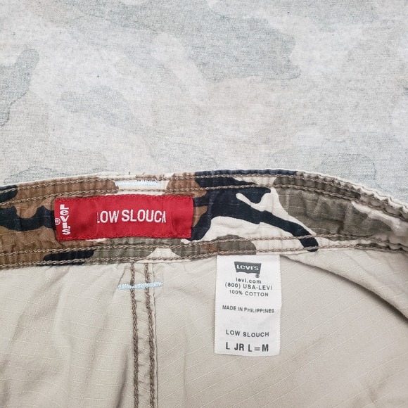 Vintage Levis Pants Womens Large Tan Low Slouch Cargo Pockets Y2K - Picture 11 of 15